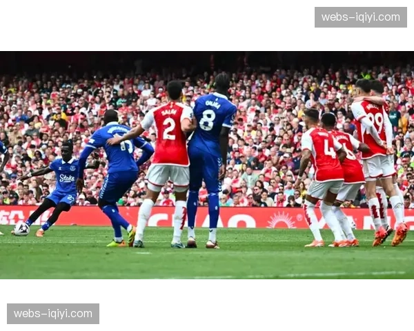 “战术板：阿森纳如何应对纽卡‘铁桶阵’？厄德高的前场组织成关键”