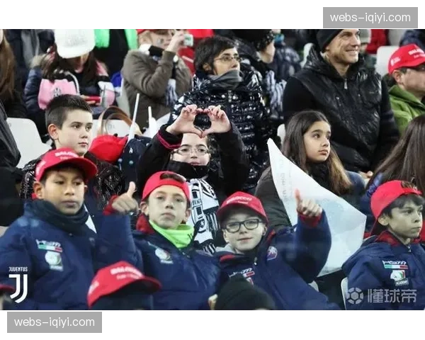 “足球回家”项目：意甲俱乐部联合开展反种族主义教育活动