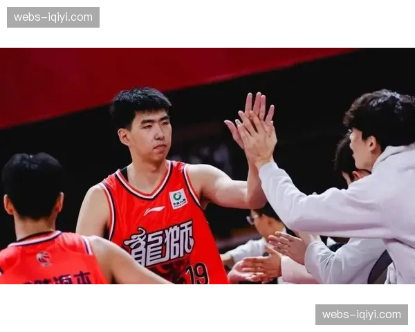 从青训到核心：徐昕本赛季进步幅度最大球员